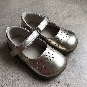 See Kai Run Dress Shoes